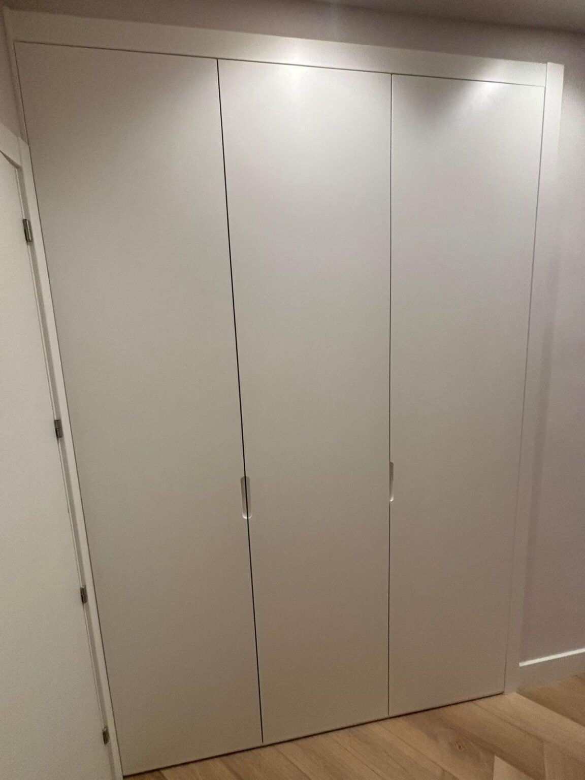 Armarios empotrados y vestidores a medida en Madrid con REFORFINITY